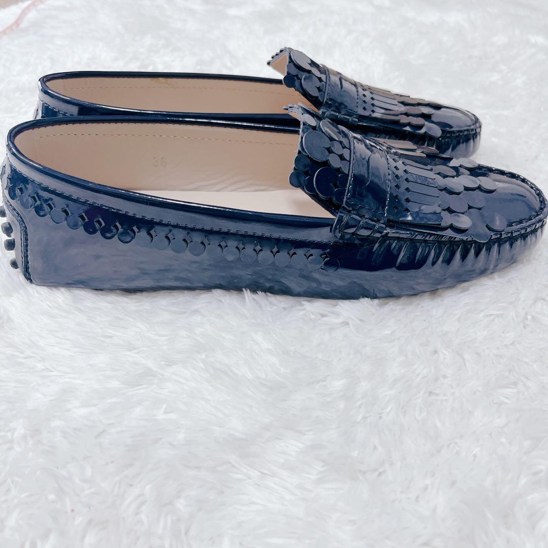【極美品】TOD'S サイクルレースキルト付 エナメルローファー ネイビー 23