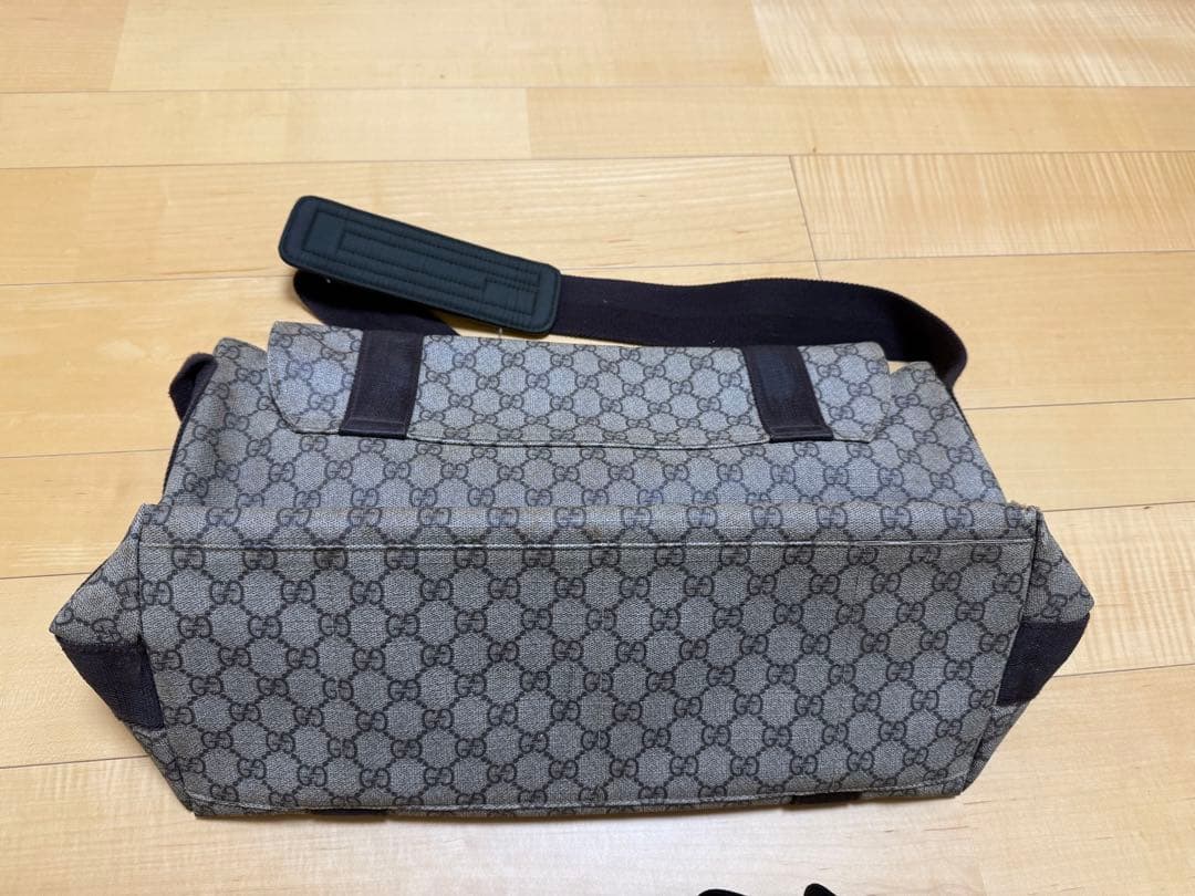 専用出品★GUCCIショルダーバッグ メッセンジャーバッグ 斜め掛け