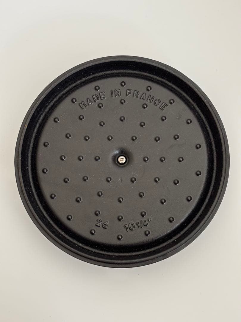 ストウブ ココット ラウンド 黒 26cm staub