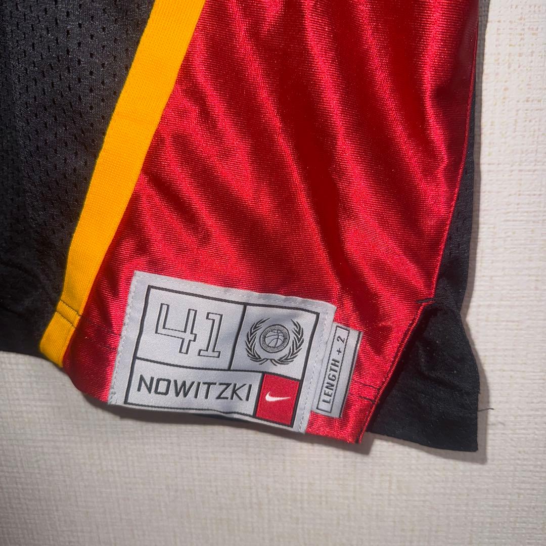 NIKE UNITED BALLERS バスケ　ゲームシャツ　ロゴ総刺繍　古着