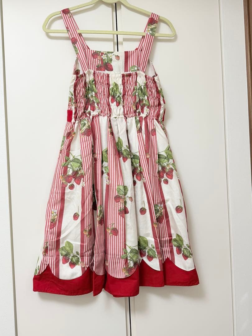 MelodyBasKet いちご柄ジャンパースカート