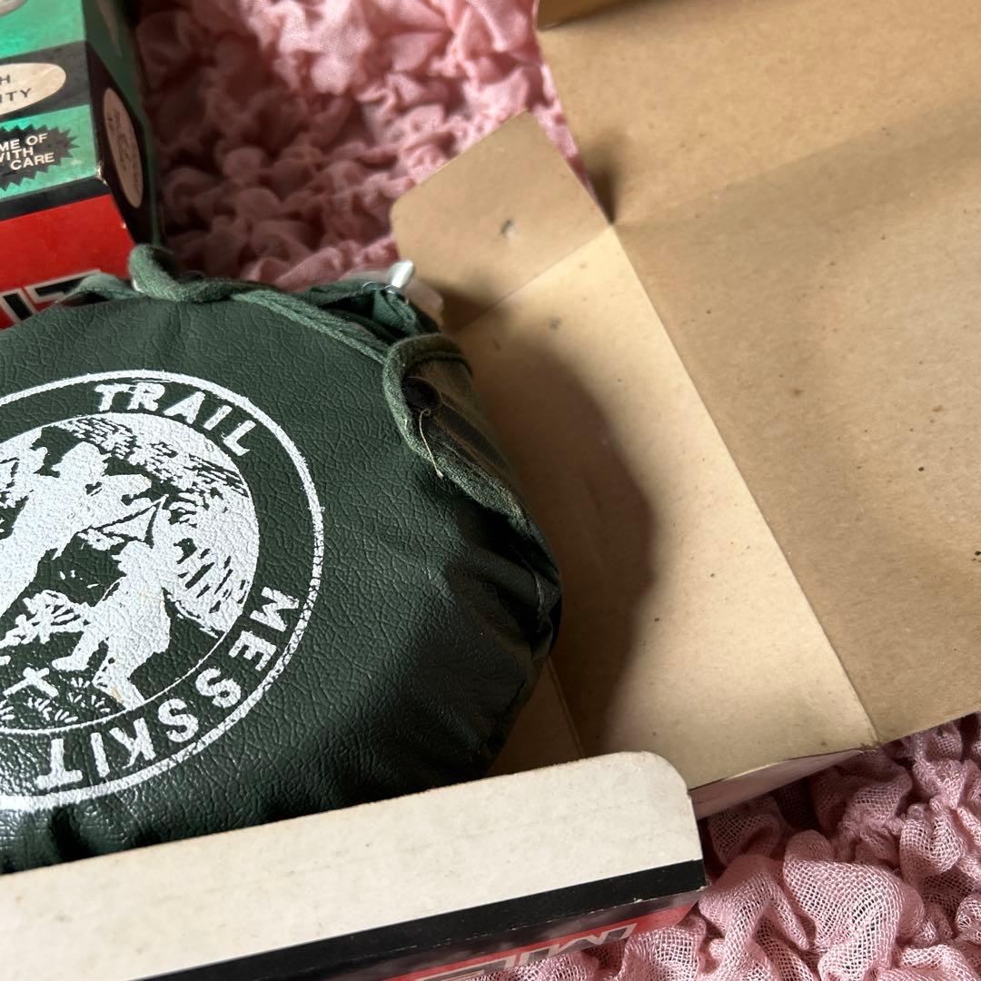 当時物　アルミニウム　MESSKIT 10個＋ボトル