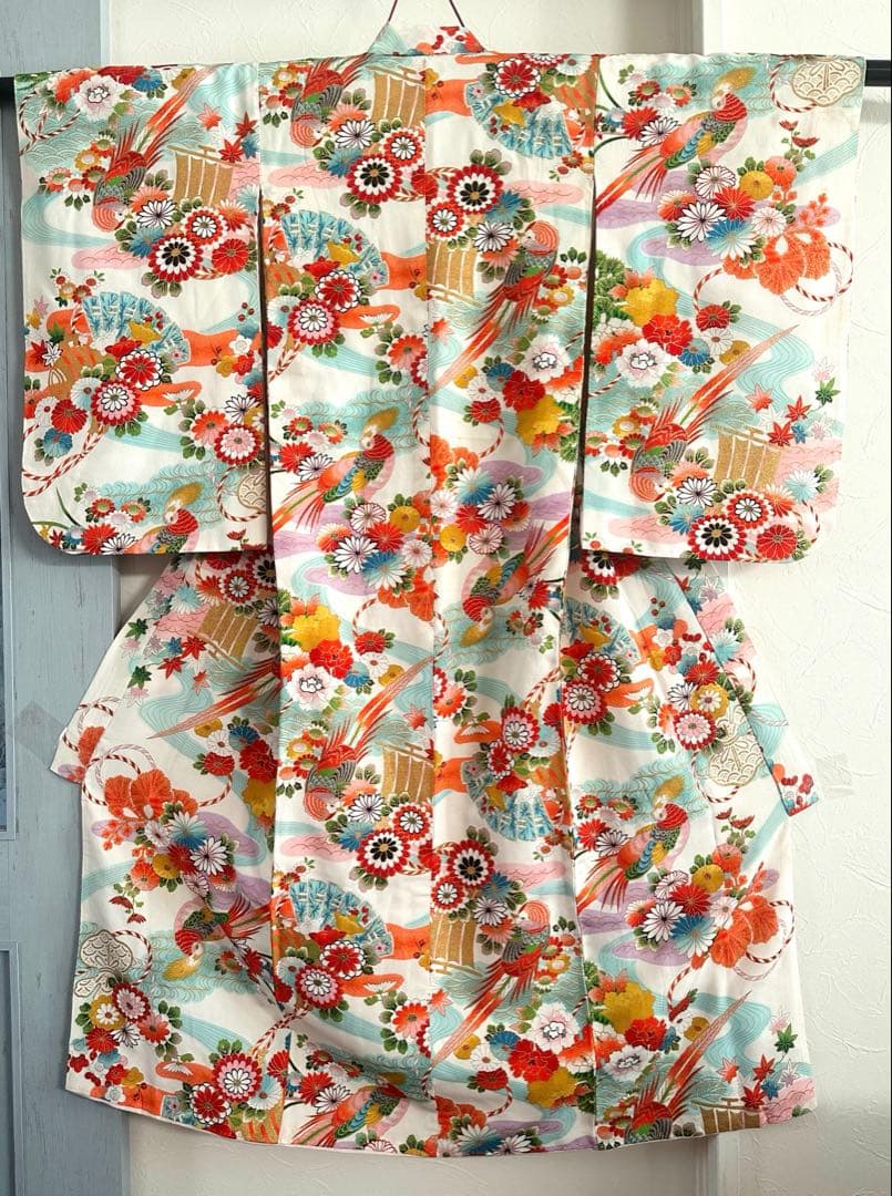 七五三 7歳 四つ身着物 レトロ柄 牡丹 鶴 金彩 美品