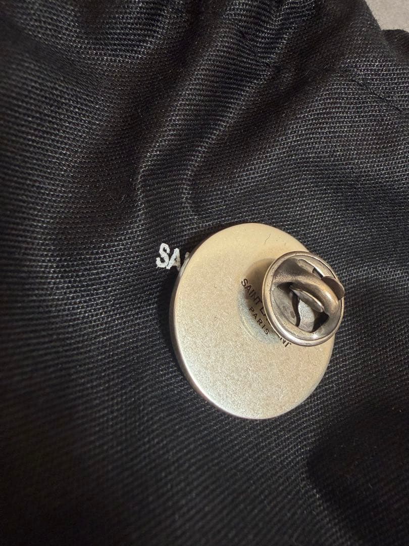サンローランパリ 15AWシリーズ ピンバッジ　SAINT LAURENT
