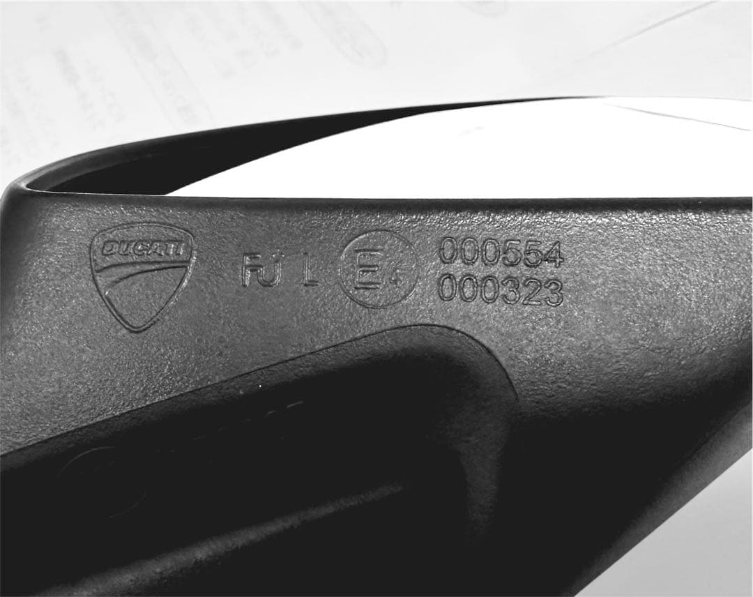 DUCATI パニガーレ V2 V4 純正 右ミラー