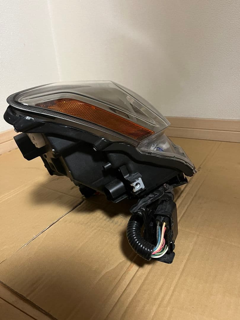 レクサス is 250/350 純正ヘッドライト