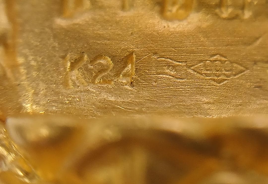 K24 純金製 光則作 聖観世音菩薩像　造幣局検定印入　高さ：約7.7cm