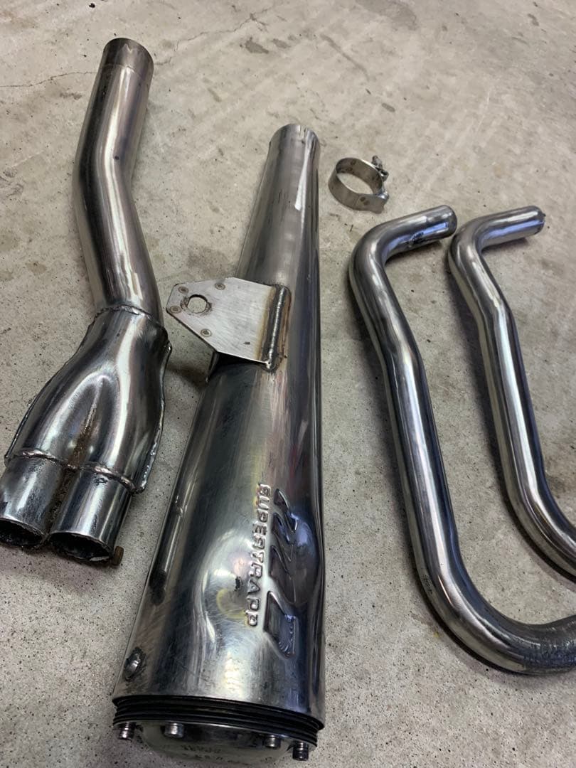 ボルティー　ボルティ　スーパートラップ　マフラー　グラストラッカーにも　メガホン