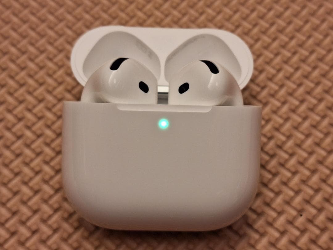 Apple AirPods 4 AirPods 第4世代