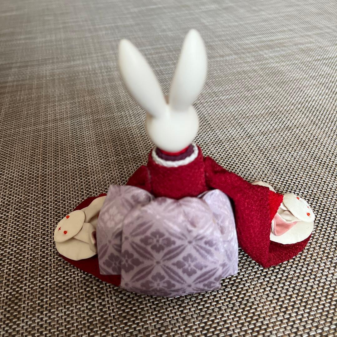 オルゴールドール　座りちりめん　うさぎ