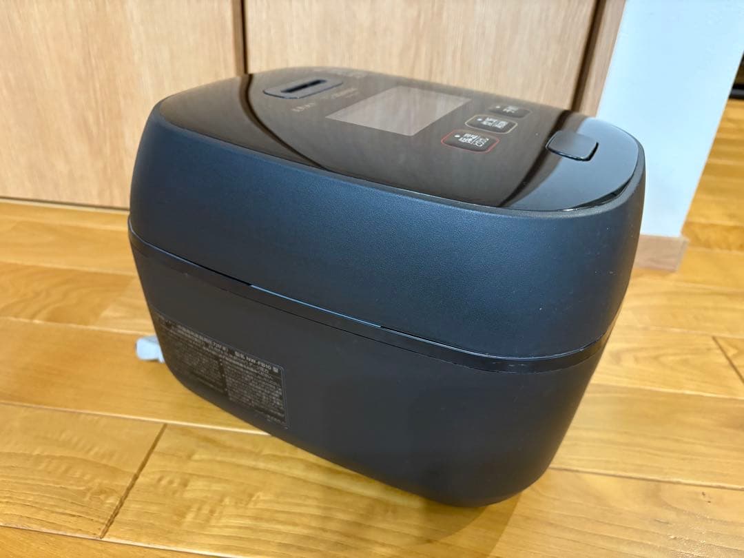 【美品】NW-FB10 炊飯器 象印ZOJIRUSHI炎舞炊き 5.5合炊き