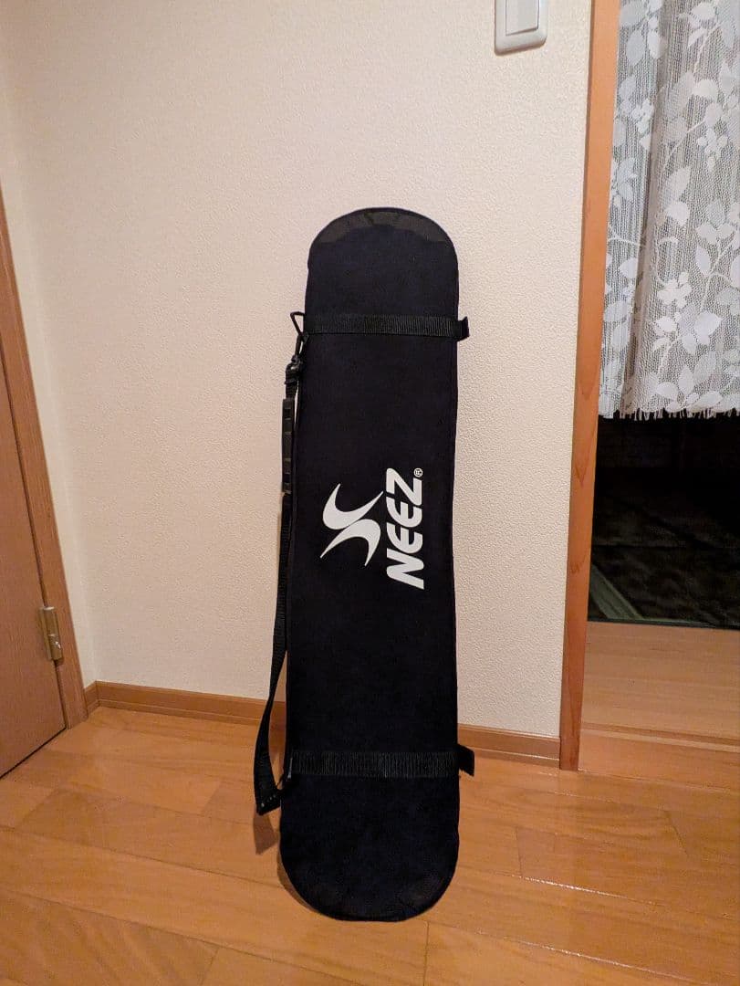 サロモン スポンジボブ スノーボード 100 キッズ　ジュニア　板