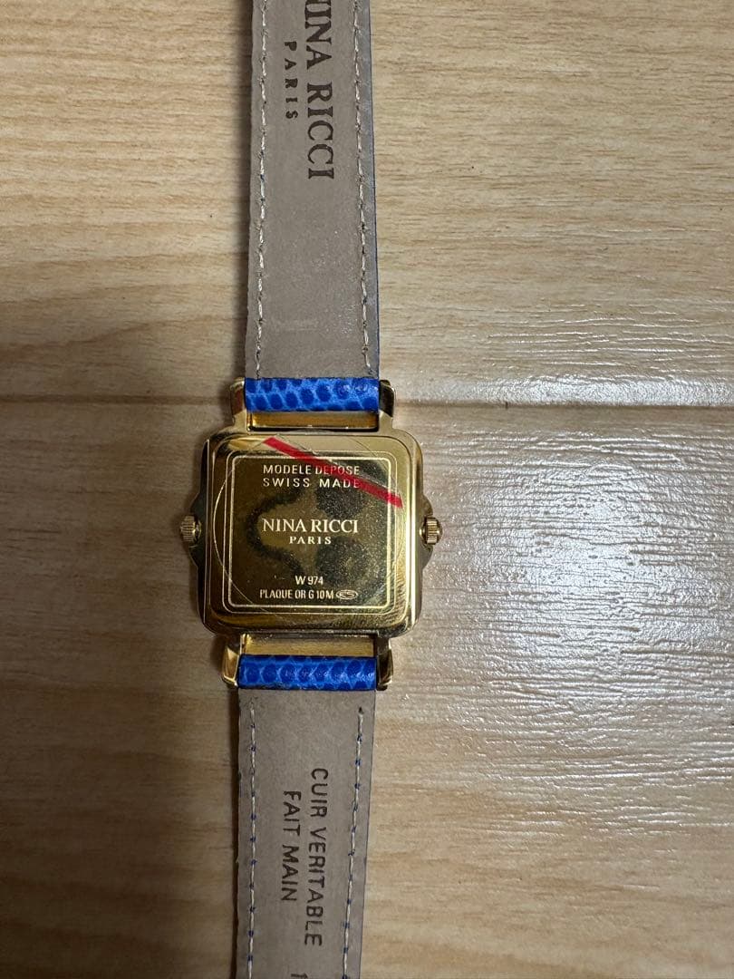 NINA RICCI レディース 時計 W 974 箱付き未使用　JAL機内販売