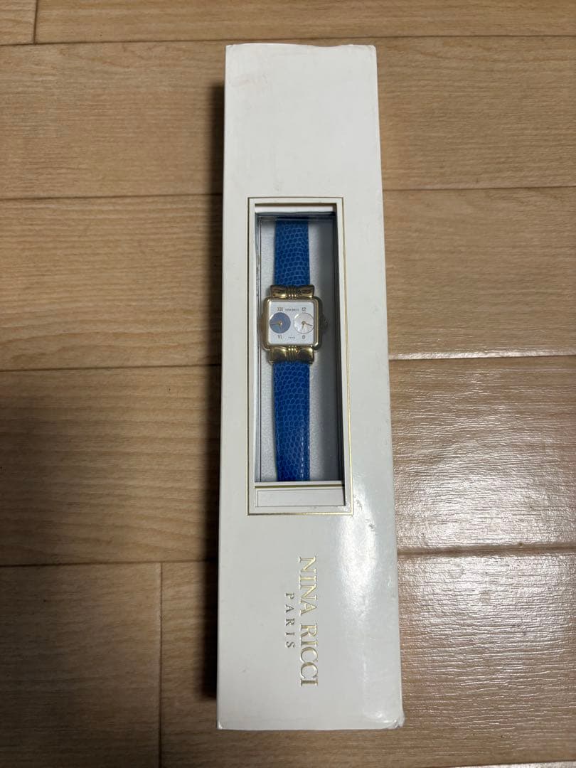 NINA RICCI レディース 時計 W 974 箱付き未使用　JAL機内販売
