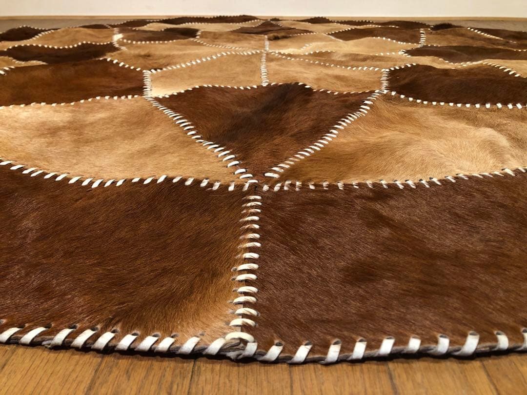 カウラグ パッチワーク 大判 ラグ カウハイドレザー 本革 ミッドセンチュリー