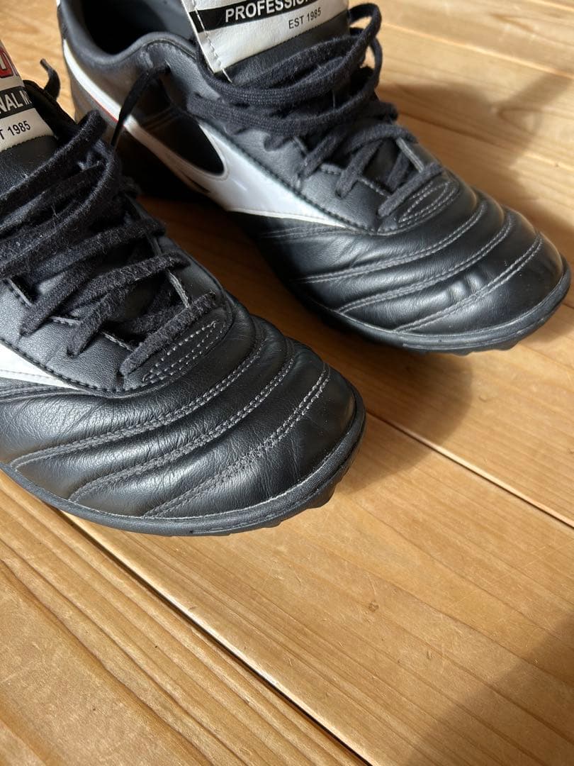 MIZUNOモレリアTF 27cm