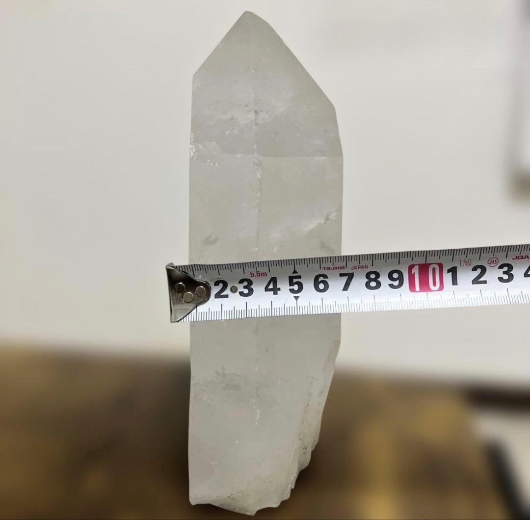 【2.6kg】天然水晶（クォーツ）ポイント｜存在感あるインテリアストーン