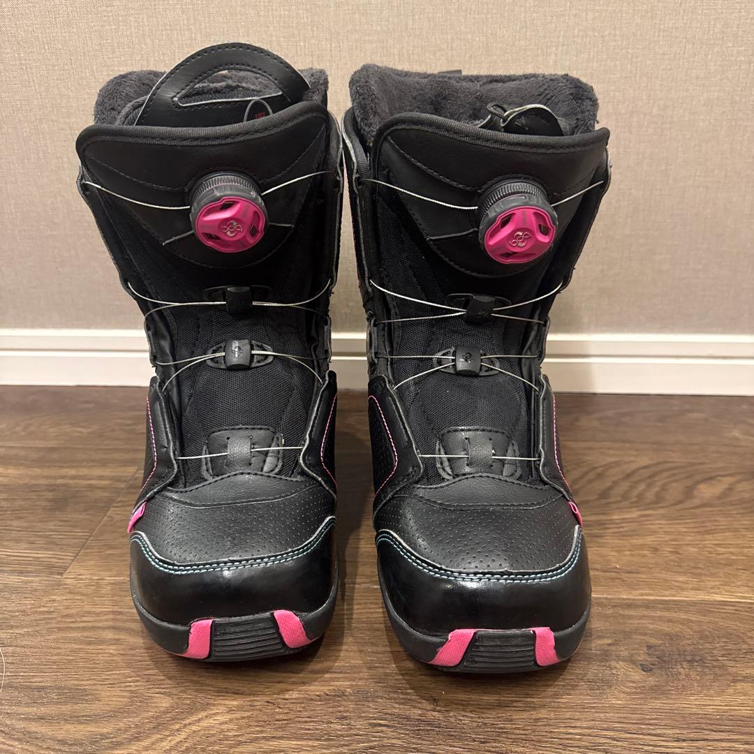 Salomon 女性用 スノーボードブーツ ブラック/ピンク 23.5cm