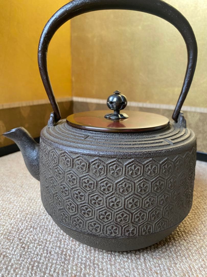 鉄瓶