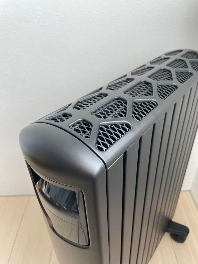 デロンギ マルチダイナミックヒーター 10〜13畳　MDHS15-PB