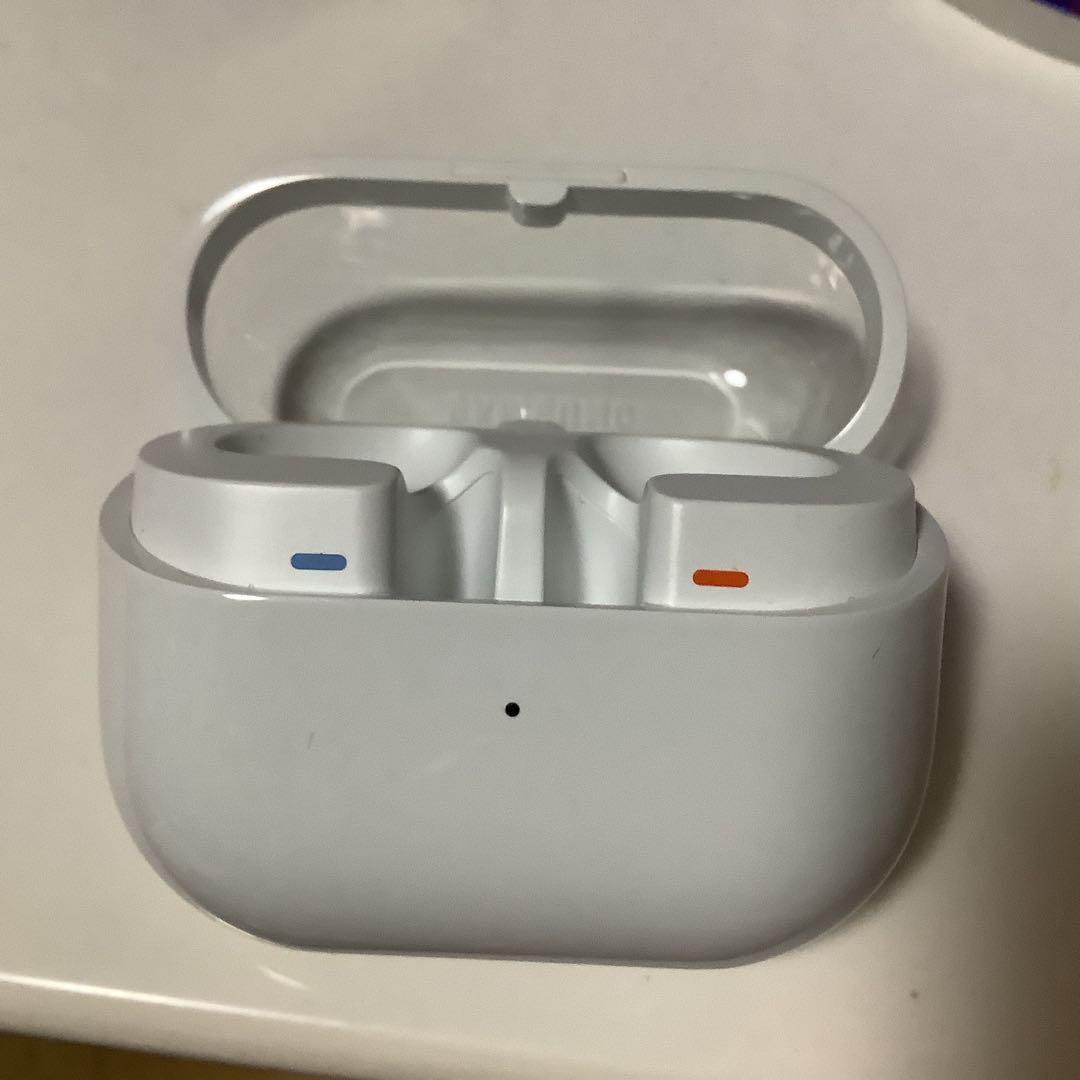 Galaxy buds3 pro 充電器　イヤホンケース