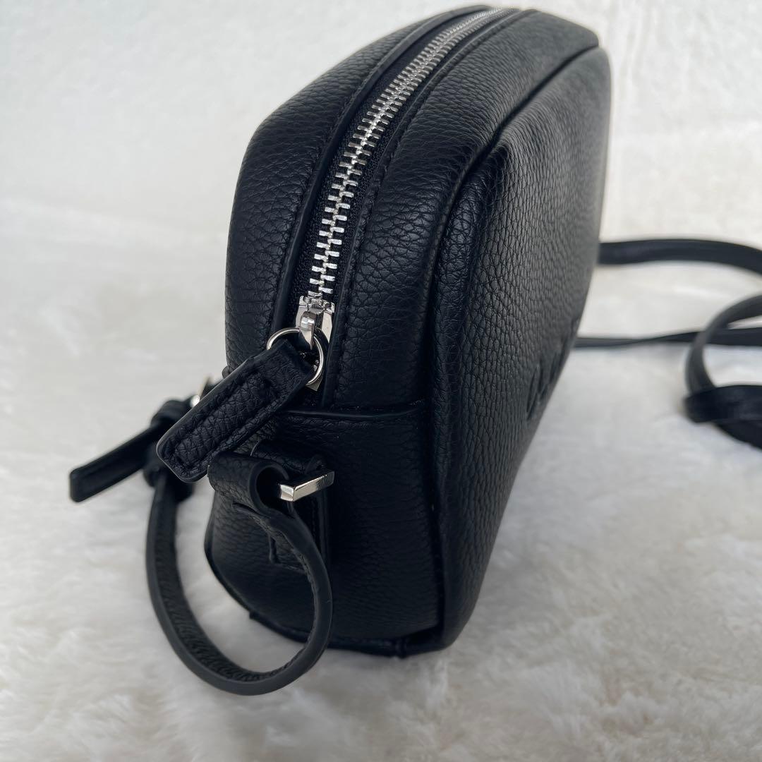 アニエスベー agnes.b ブラックレザーショルダーバッグ