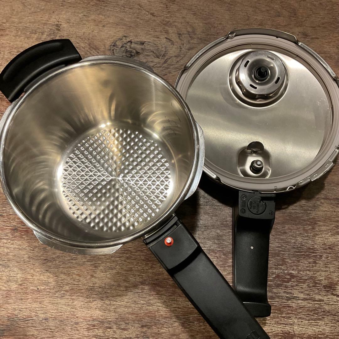 美品！フィスラー (Fissler) 圧力鍋 ビタビット プレミアム 2.5L