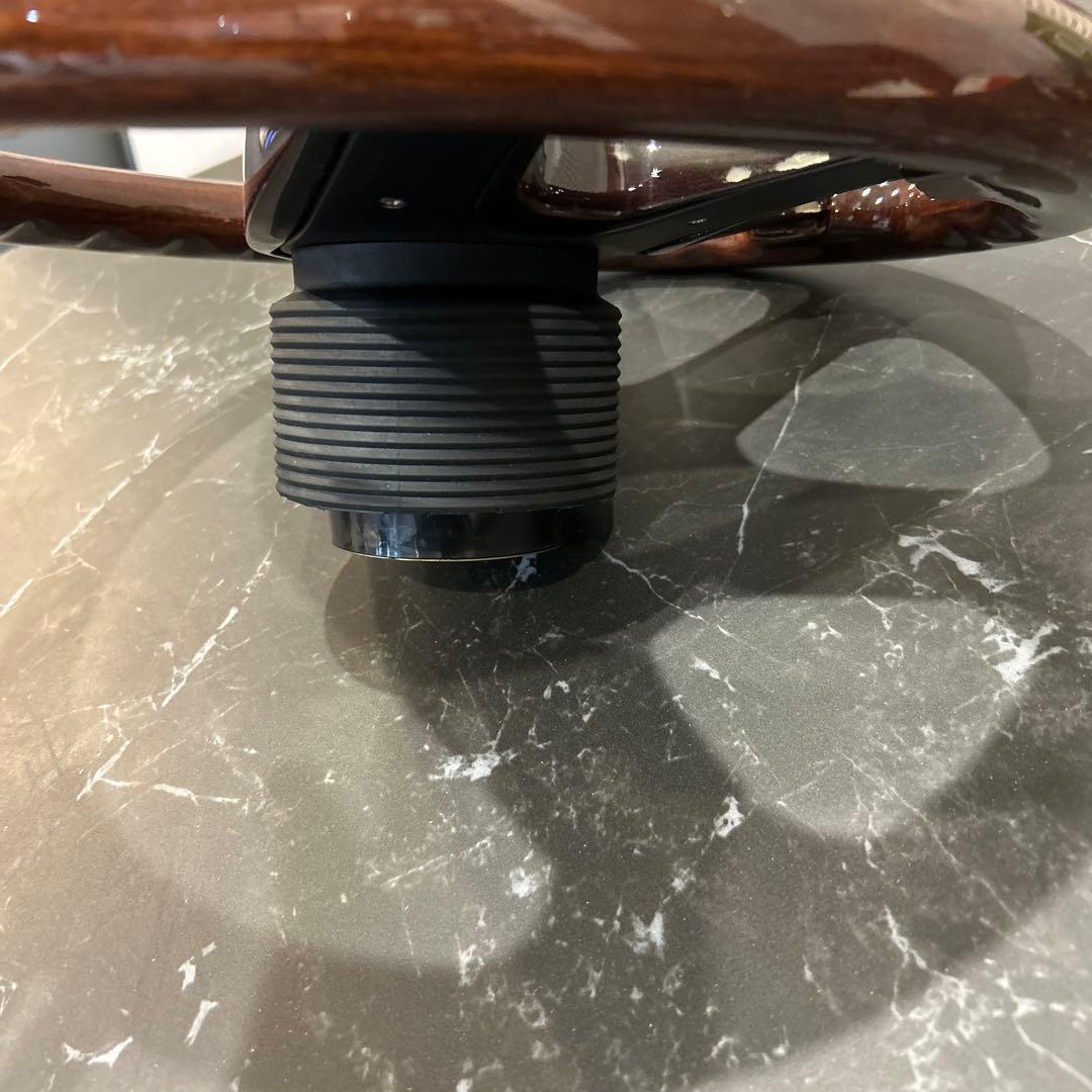 AD Altezza disegnoウッドステアリング