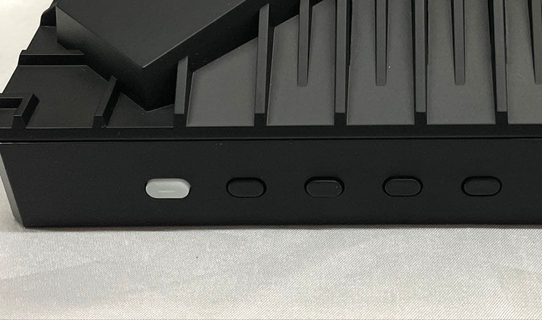 INNOCN 32インチ ミニLED 4K ゲーミングモニター