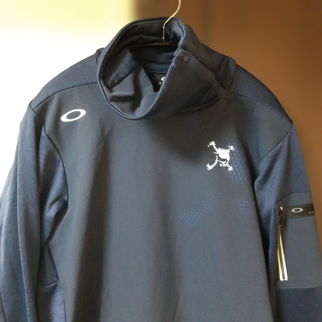 新品　オークリーゴルフ　メンズウエア　スカルタートルネックミドル　長袖シャツ