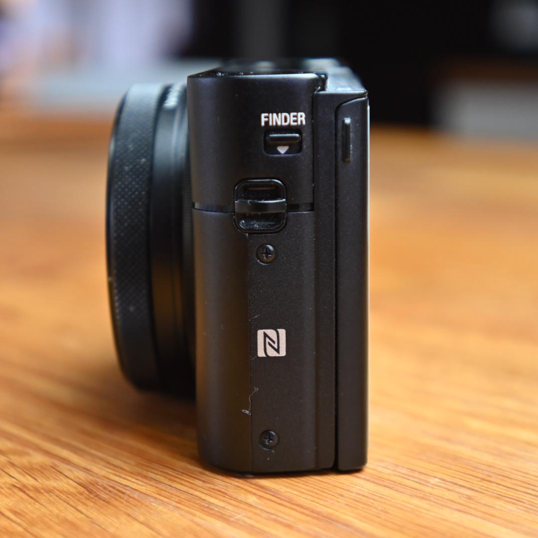 デジタルカメラ SONY RX100V DSC-RX100M5 English