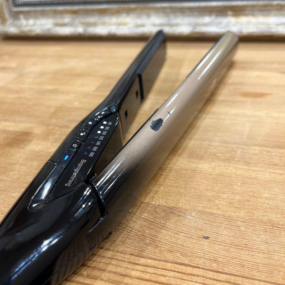 4D Plus ストレートヘアアイロン ブラック/シルバーヘアビューロン