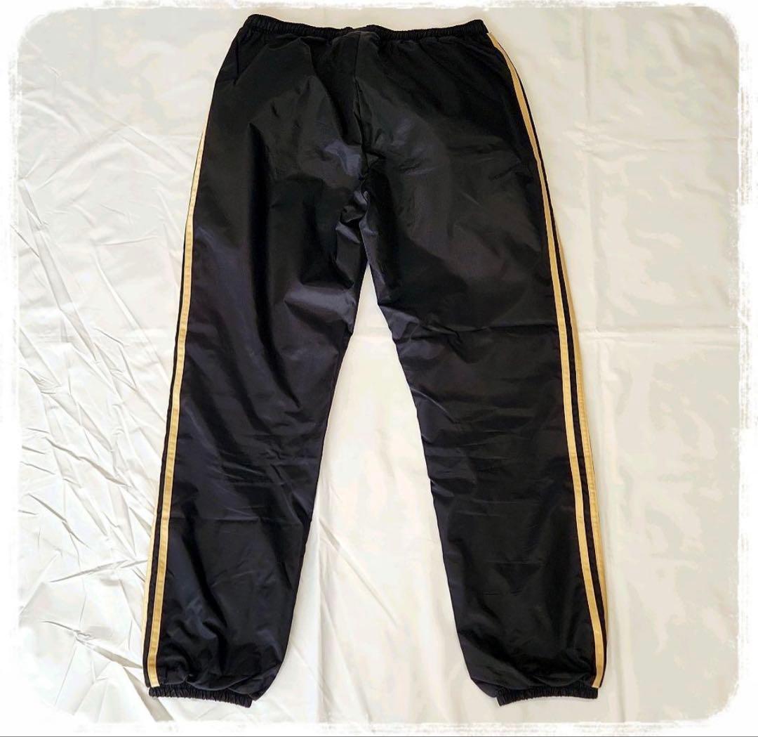 adidas ウインドブレーカー　上下 黒✖︎ゴールド
