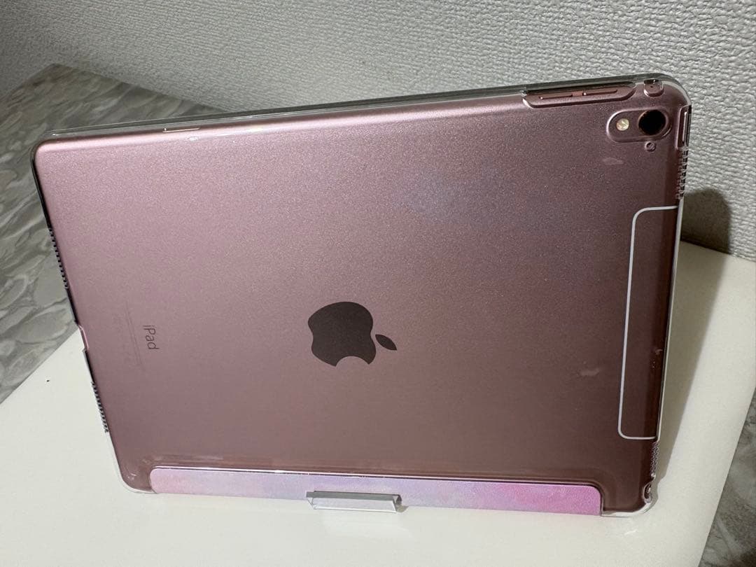 iPad Pro 9.7インチCellular 32GBローズゴールド