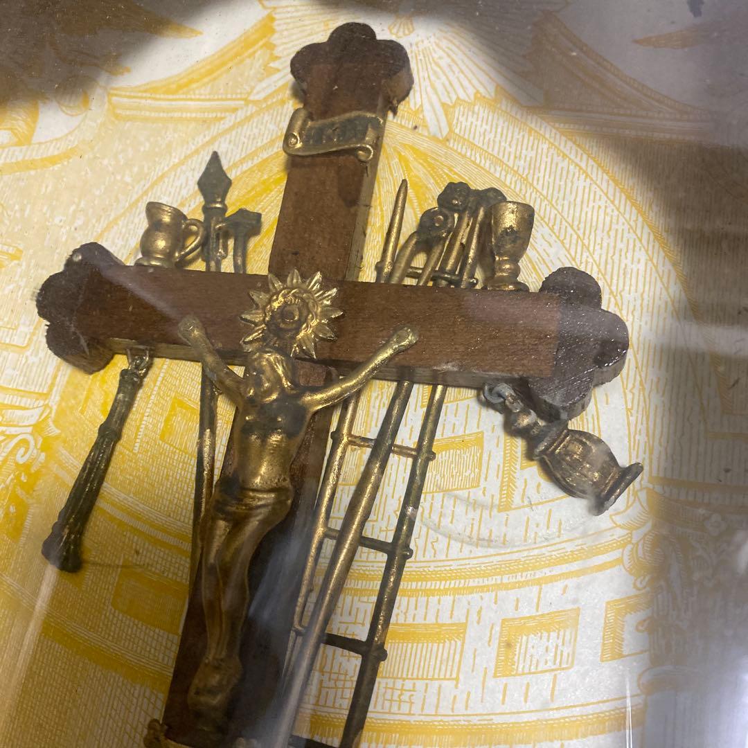 希少！1900前後アンティーク受難の十字架シャドーボックス