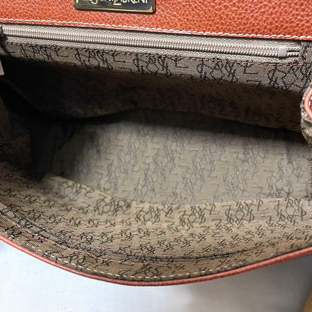 【美品】Yves Saint Laurent ショルダーバッグ ステッチロゴ