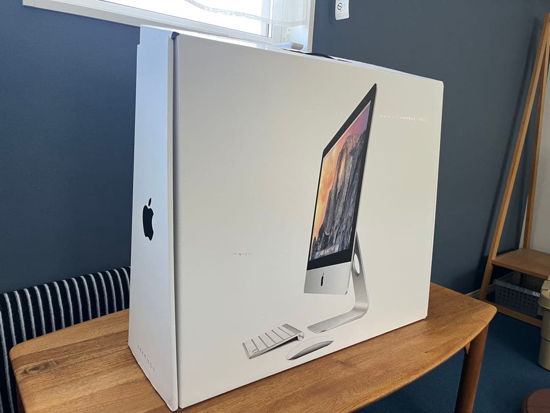 Apple iMac 品番:ME086J/A