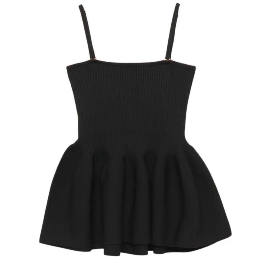 【美品】アニュアンス　ホールガーメントペプラムニットキャミ　ブラック