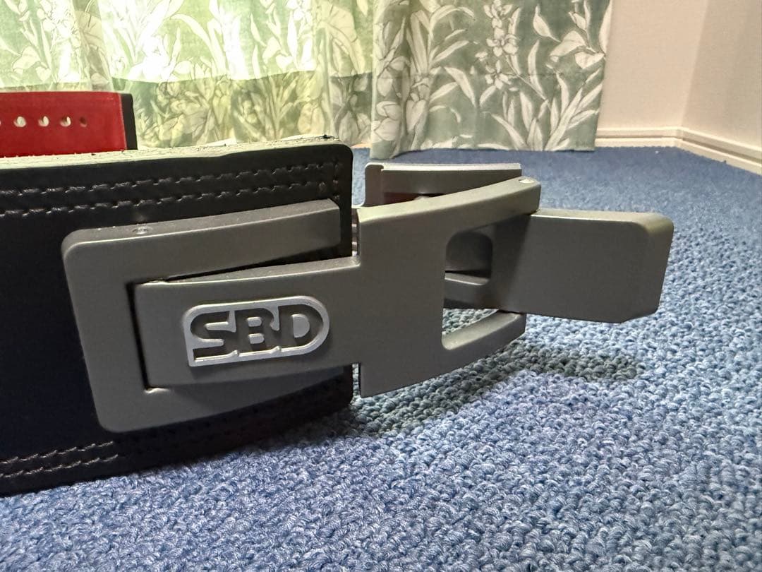 null8　SBD トレーニング・パワーベルト 黒/赤