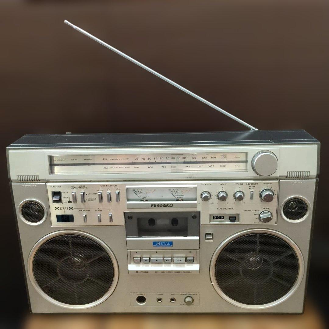 名機　日立 TRK-8600 RMラジオ・カセットレコーダー