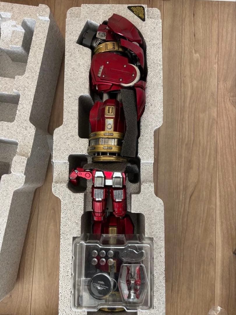 reoアイアンマン HULKBUSTER DELUXE VERSION