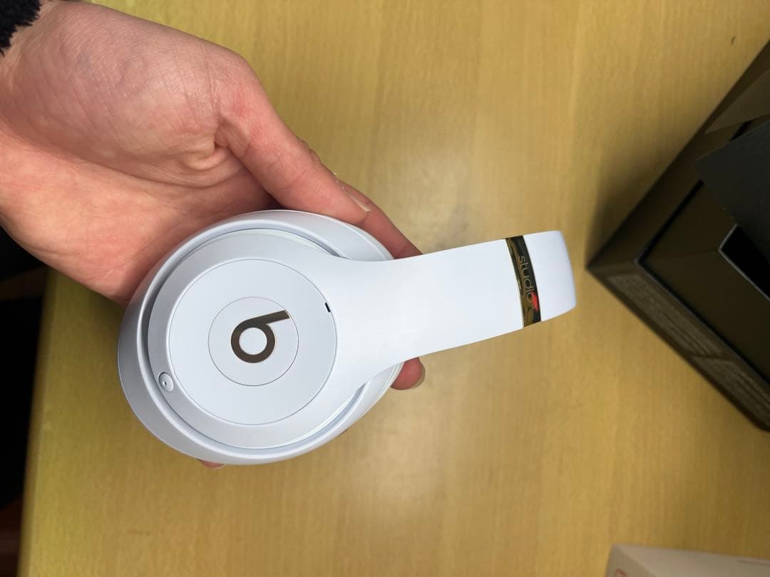 ヘッドホン beats studio 3 wireless