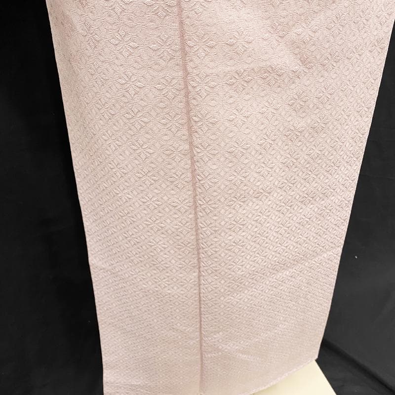 601mi86●BANKANわものや 色無地 くすみピンク 地紋 ストレッチ素材