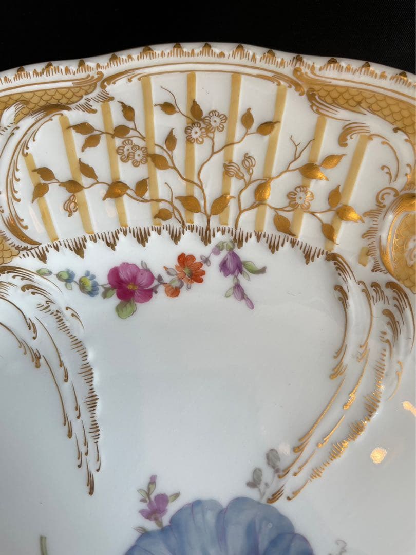 KPMベルリン(ベルリン王立磁器製陶所) フラワーブーケ/上金彩皿