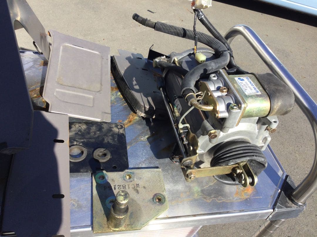 マイクロバス　ローザー　フソウ　部品　自動ドア