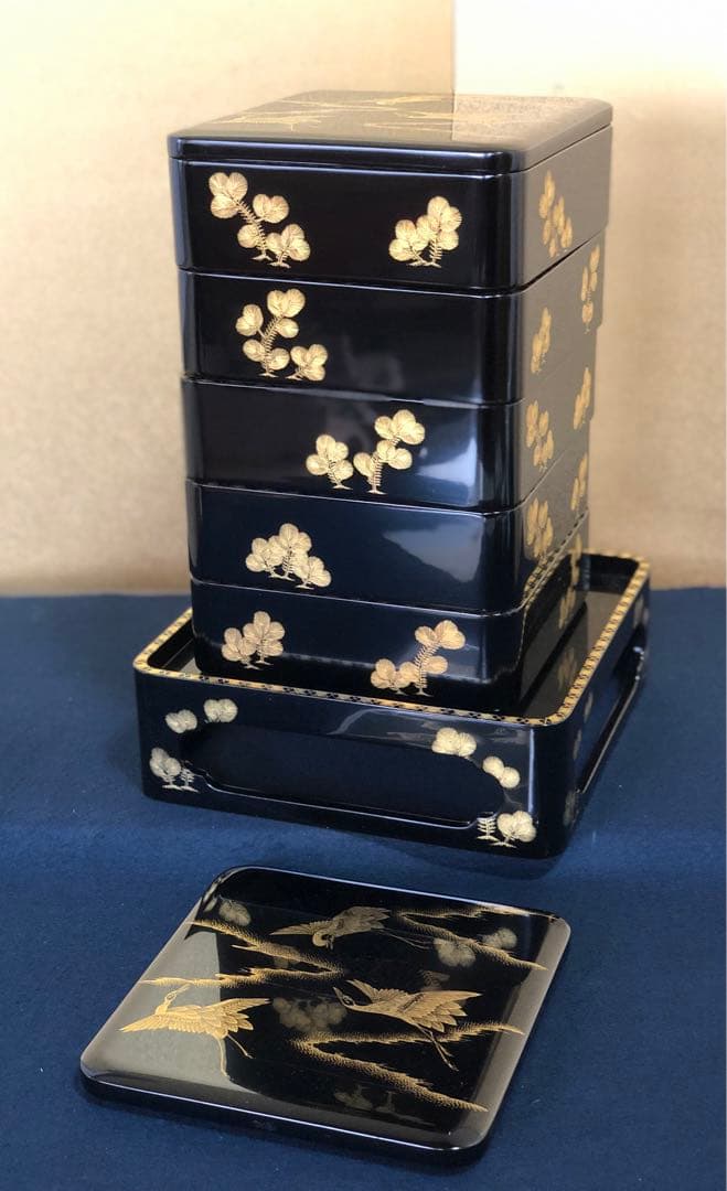 《R》輪島塗 沈金若松舞鶴 五段重 替蓋 台付 山崖松花堂謹製 251222か2