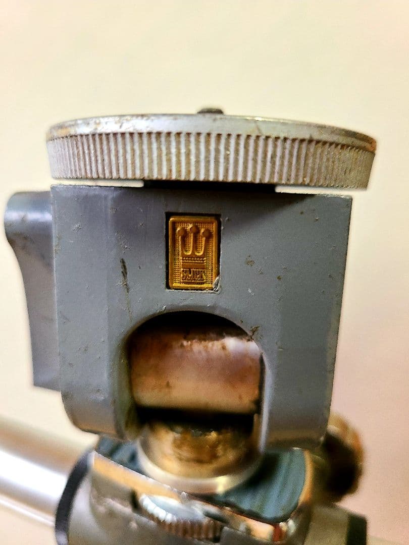 三脚 ベルボン Velbon 角度調整機能付き 年代物 希少