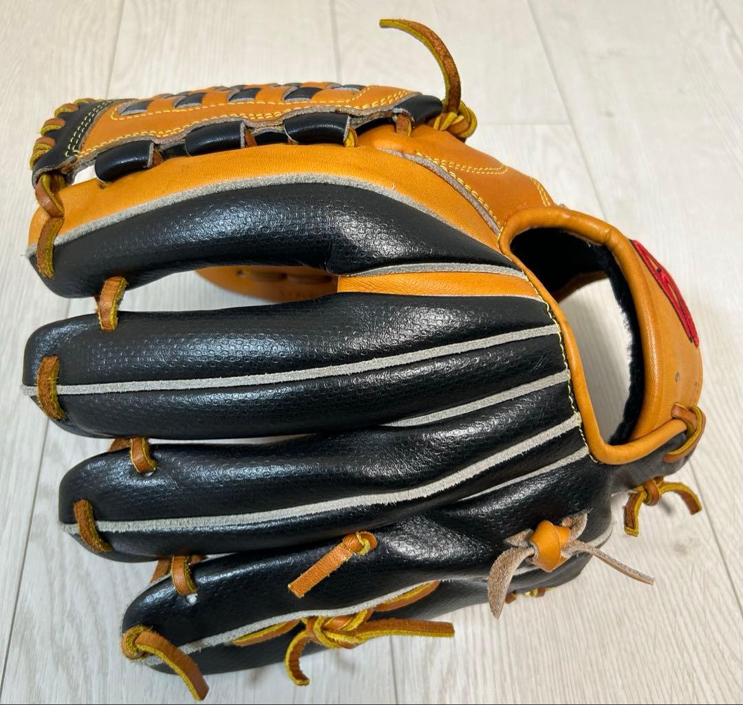 ドナイヤ　限定　グローブ