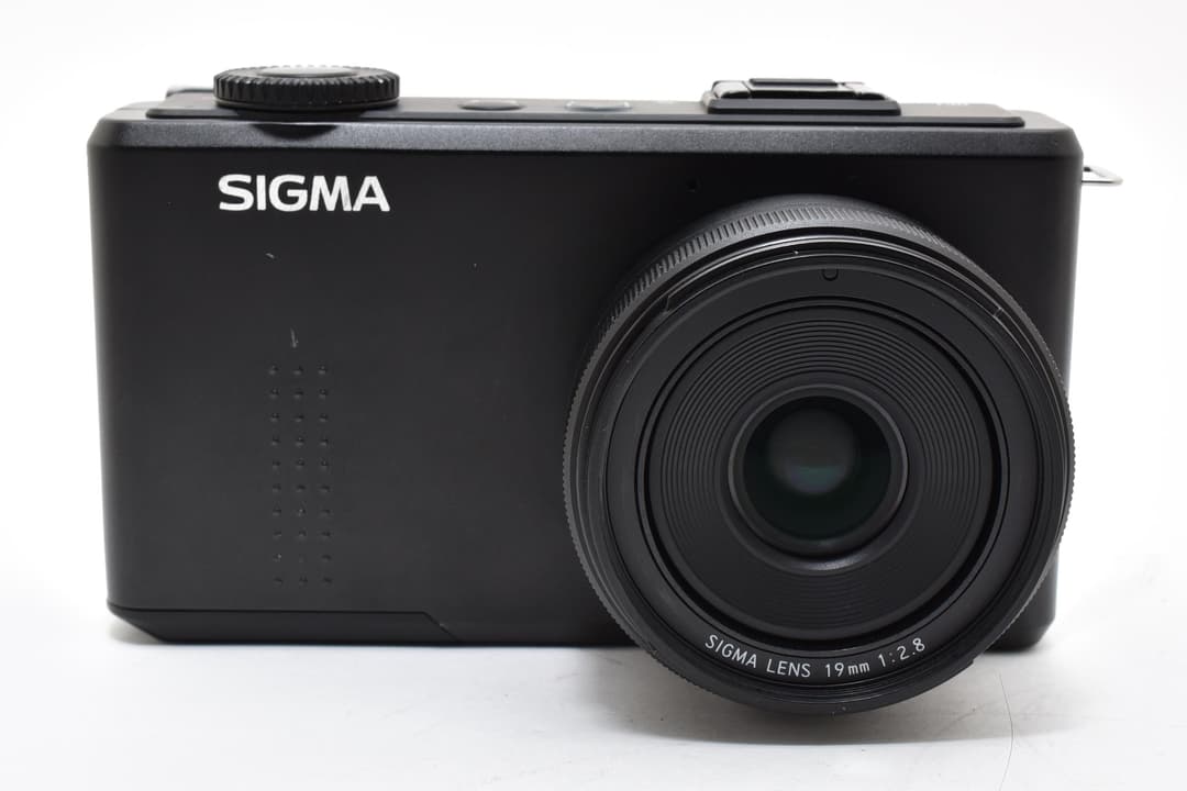 デジタルカメラ SIGMA DP1 Merrill 19mm F2.8 0305