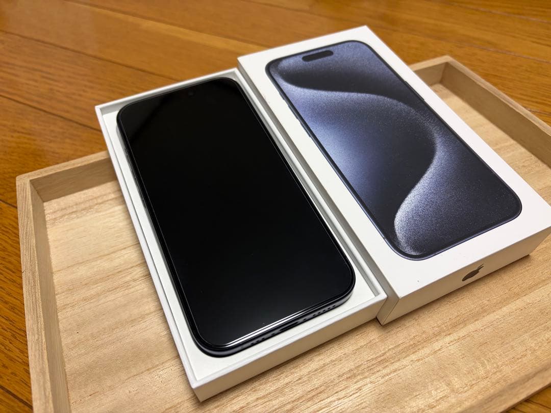 【残BT91%】iPhone15pro 256GBsimフリー【無印ケース付】